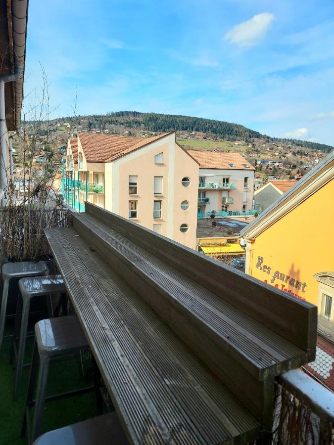 La Cahutte Du Tisseur, Hyper Centre Gérardmer Exterior photo